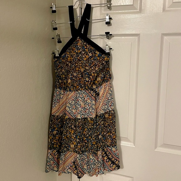 BCBGeneration Cross Halter Mix Print Dress Large - Picture 4 of 13